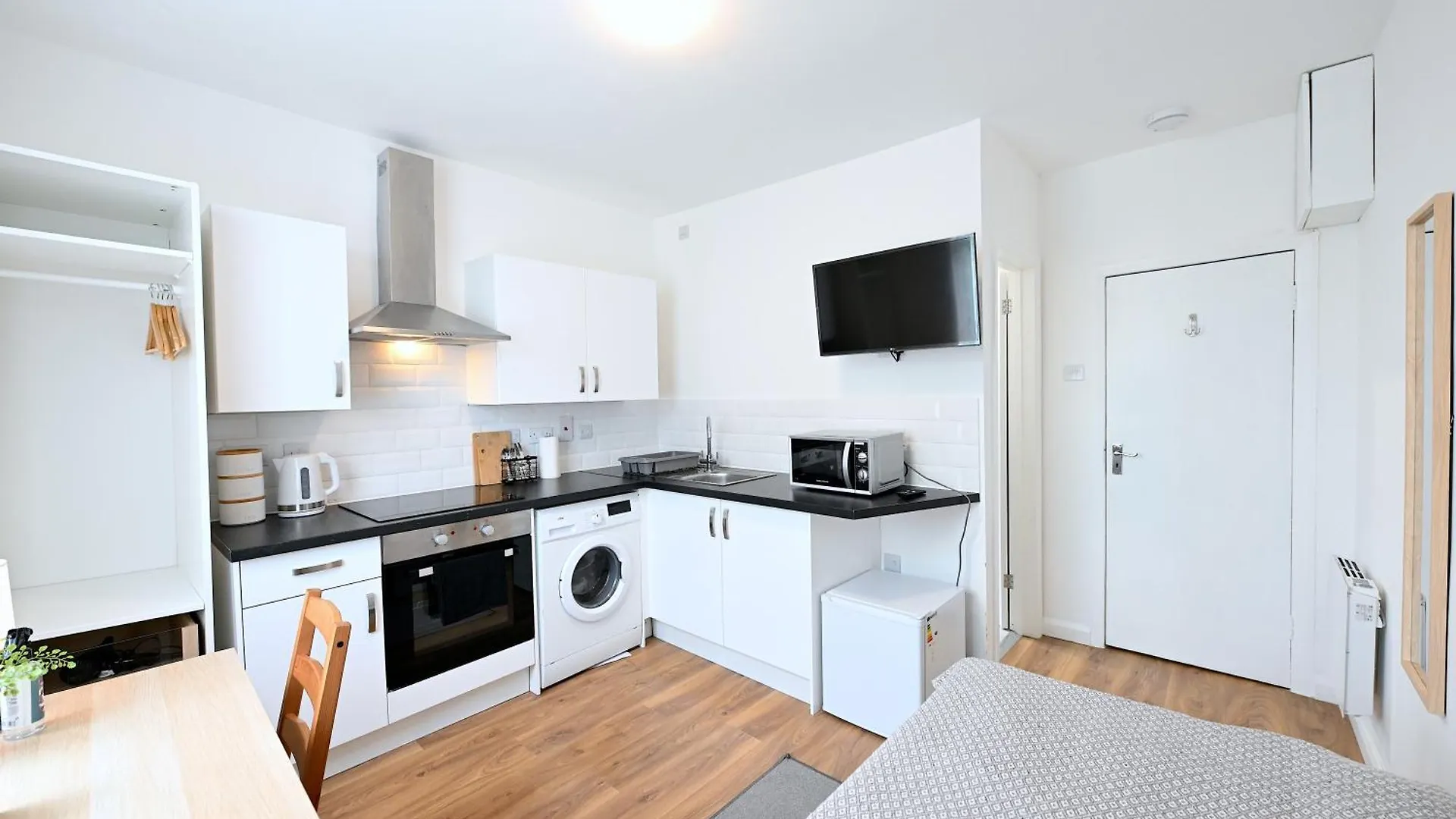 Studio Apartment - London United Kingdom