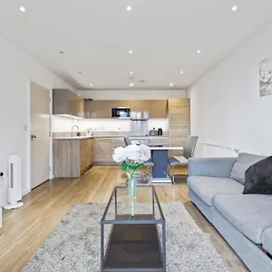  Apartment Canning Town 2 Bed